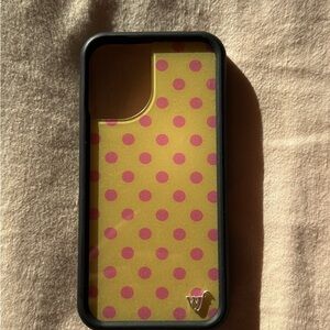 Polka dot wildflower iPhone 16 case